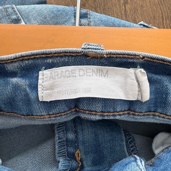 Garage Light Blue High Rise Jeans - Picture 4 of 6